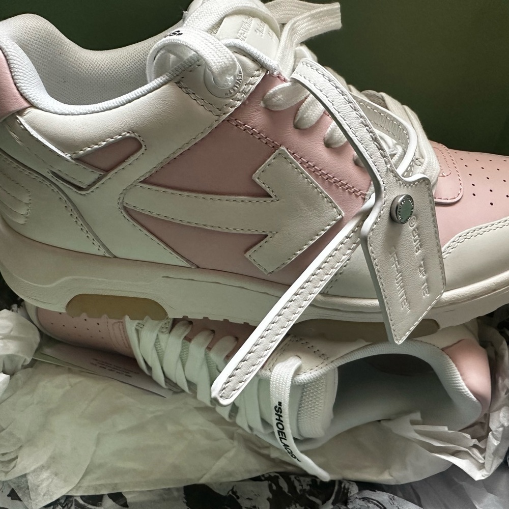 Pink and white Off-White women’s sneakers